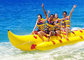 Poissons gonflables de mouche de bateau de banane de rangée de Singal de jouets de piscine d'amusement pour les jeux surfants fournisseur